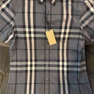 Burberry Gray and Cream Plaid Short-Sleeve Button-Down Shirt